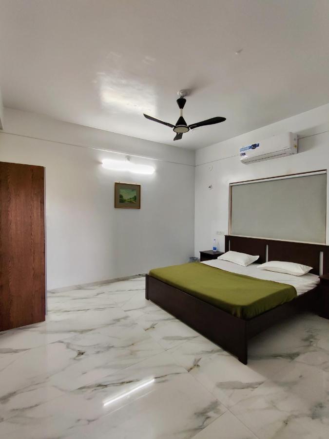 Vedganga Villa - Homestay โกลฮาปูร์ ภายนอก รูปภาพ